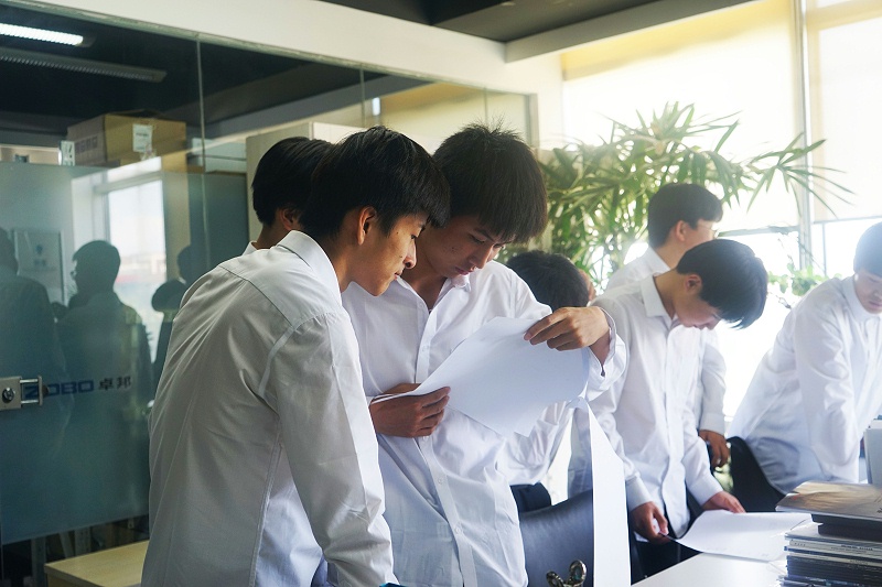 7校企合作 走進職場 協(xié)同育人丨歡迎北京市經貿高級技術學校師生來ZOBO卓邦參觀學習