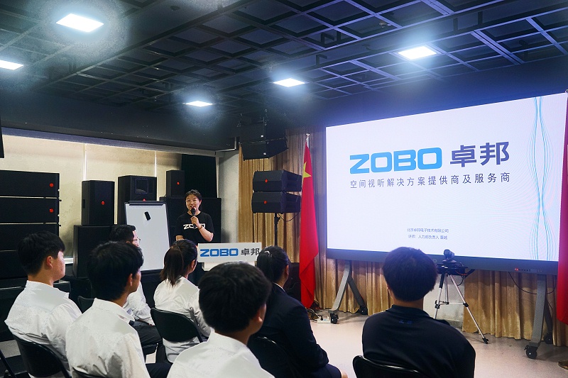 校企合作 走進職場 協(xié)同育人丨歡迎北京市經貿高級技術學校師生來北京高校職場體驗基地——ZOBO卓邦參觀學習